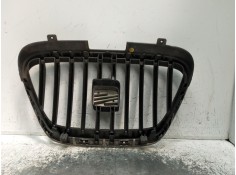 Recambio de rejilla delantera para seat altea (5p1) 1.2 tsi referencia OEM IAM 5P0653679A   2