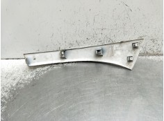 Recambio de moldura para peugeot boxer furgoneta 2.2 hdi 120 referencia OEM IAM 1306529070 moldura interior del faro izquierdo  2