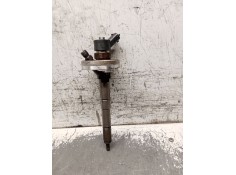 Recambio de inyector para renault maxity 2.9 diesel referencia OEM IAM 0445110284 16600MA70A BOSCH 2