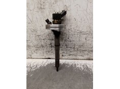 Recambio de inyector para renault maxity 2.9 diesel referencia OEM IAM 0445110284 16600MA70A BOSCH 2