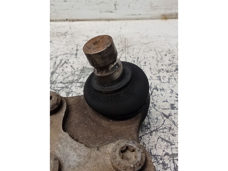 Recambio de brazo suspension inferior delantero izquierdo para citroën xsara (n1) 2.0 hdi 90 referencia OEM IAM   