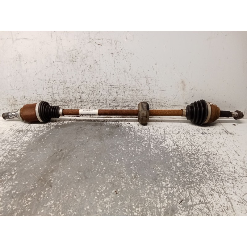 Recambio de transmision delantera derecha para dacia sandero ii tce 90 (b8m1, b8ma) referencia OEM IAM 07857R  