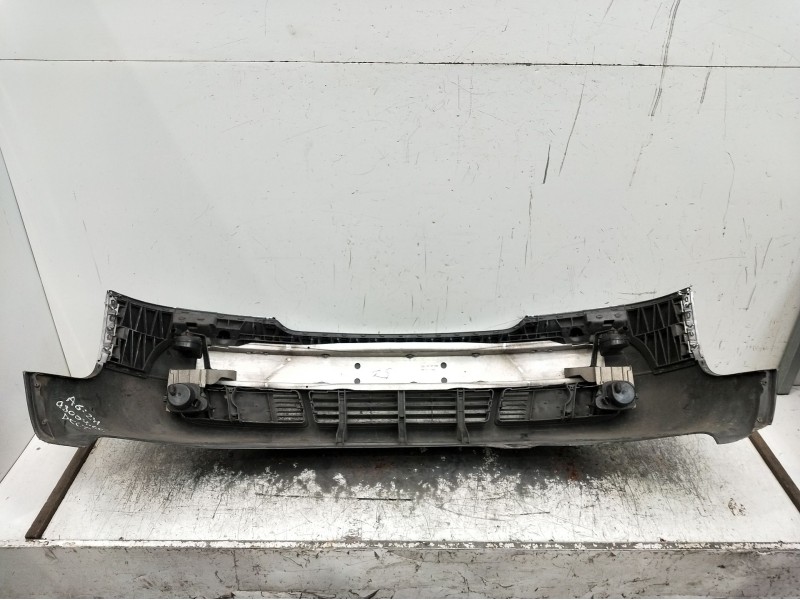 Recambio de paragolpes delantero para audi a6 berlina (4b2) 2.4 (121kw) referencia OEM IAM   