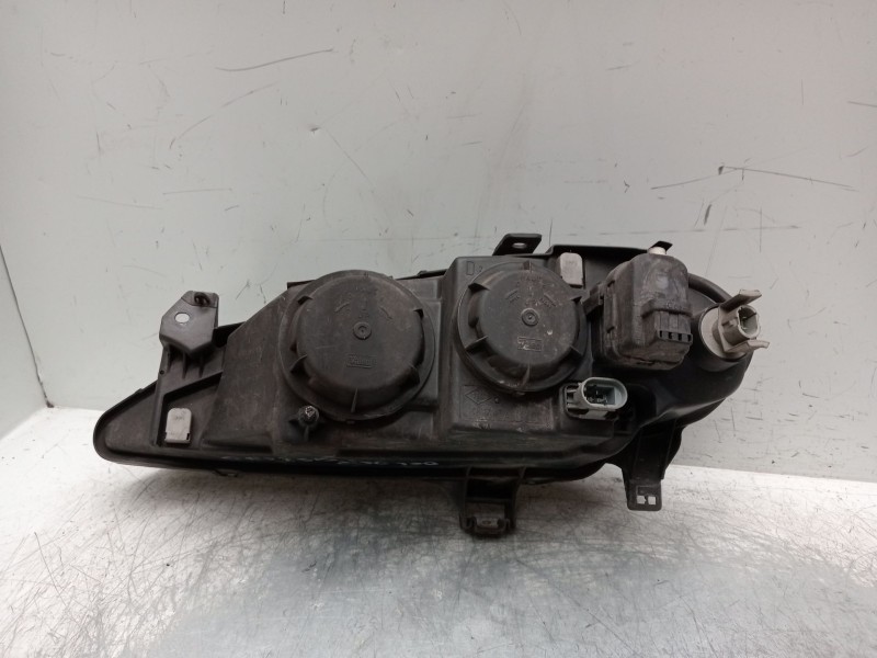 Recambio de faro derecho para renault megane i classic (la0/1_) 1.4 16v (la0d, la1h, la0w, la10) referencia OEM IAM 7700427870g 