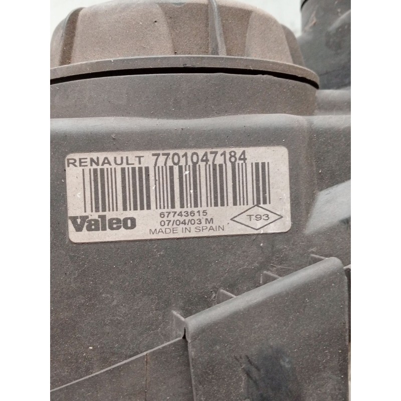 Recambio de faro izquierdo para renault megane i classic (la0/1_) 1.4 16v (la0d, la1h, la0w, la10) referencia OEM IAM 7701047184