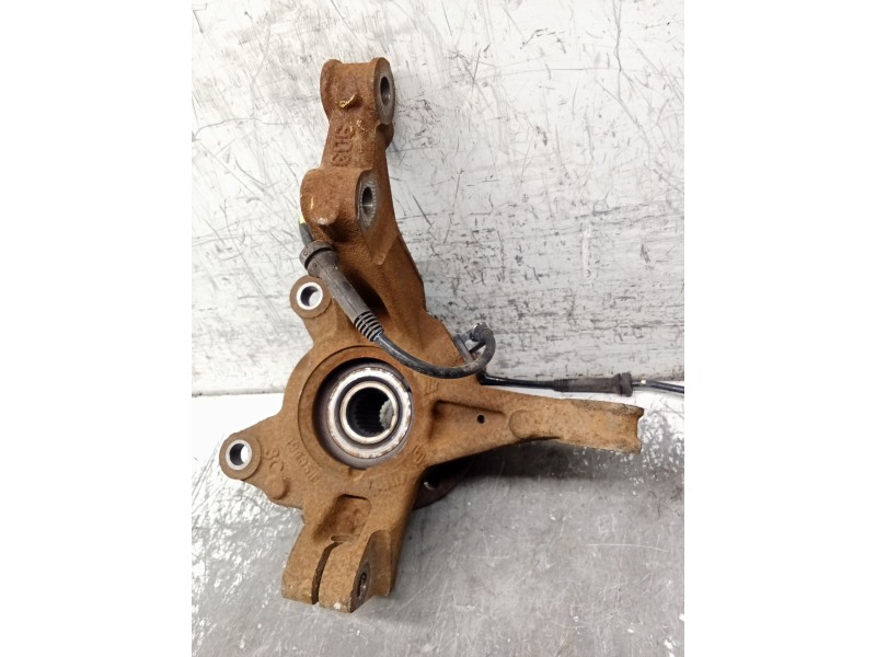 Recambio de mangueta delantera derecha para dacia sandero ii tce 90 (b8m1, b8ma) referencia OEM IAM   