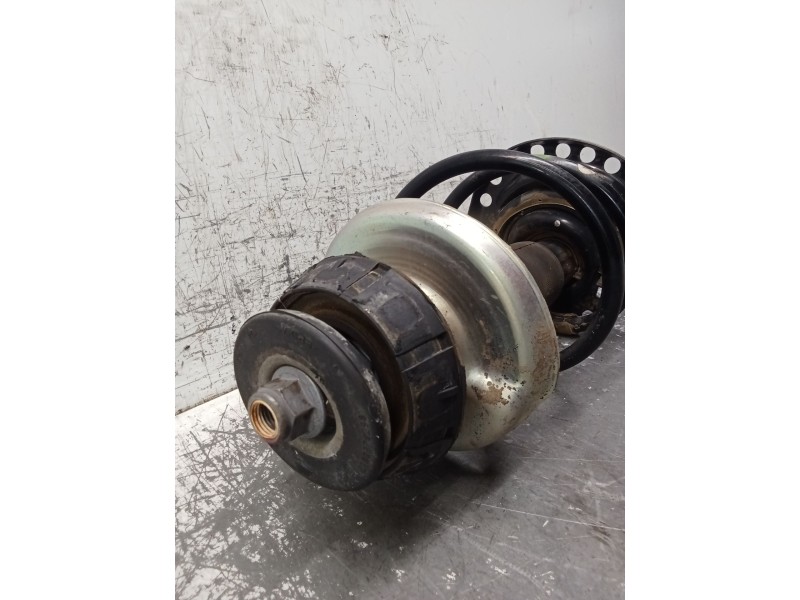 Recambio de amortiguador delantero derecho para dacia sandero ii tce 90 (b8m1, b8ma) referencia OEM IAM 543021807R  