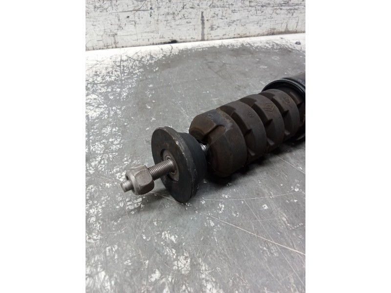 Recambio de amortiguador trasero derecho para dacia sandero ii tce 90 (b8m1, b8ma) referencia OEM IAM 552105691R  