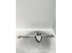 Recambio de elevalunas delantero derecho para renault trafic ii furgoneta (fl) 1.9 dci 100 (fl0c) referencia OEM IAM 7700311821F