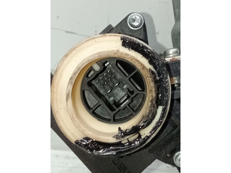 Recambio de elevalunas delantero derecho para toyota auris (_e18_) 1.3 (nre180_) referencia OEM IAM 8570102010 961920101 5p