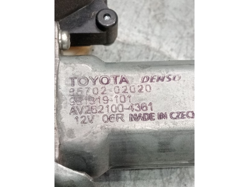 Recambio de elevalunas trasero derecho para toyota auris (_e18_) 1.3 (nre180_) referencia OEM IAM 8570202020 5p 