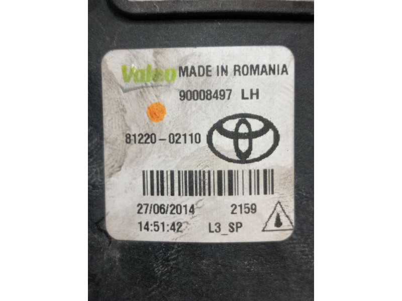 Recambio de faro antiniebla izquierdo para toyota auris (_e18_) 1.3 (nre180_) referencia OEM IAM 90008497 8122002110 