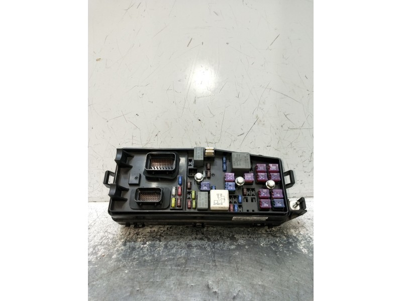 Recambio de caja reles / fusibles para kia carnival / grand carnival iii (vq) 2.9 crdi referencia OEM IAM 919504D0500I  