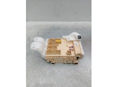 Recambio de caja reles / fusibles para toyota auris (_e18_) 1.3 (nre180_) referencia OEM IAM 8922102331 50119221 