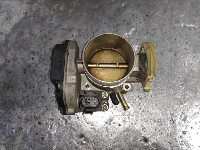 Recambio de caja mariposa para audi a6 berlina (4b2) 2.8 quattro referencia OEM IAM 078133063AG  