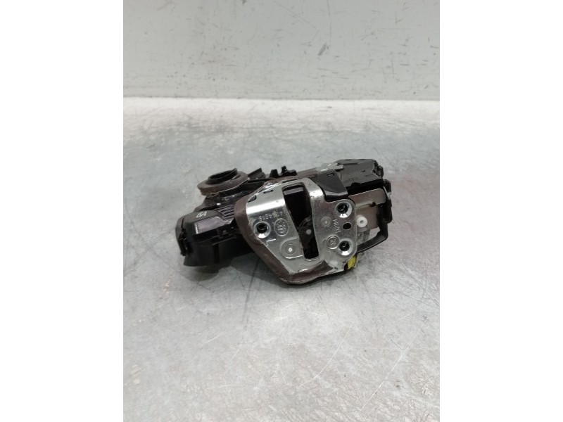 Recambio de motor cierre centralizado delantero izquierdo para toyota auris (_e18_) 1.3 (nre180_) referencia OEM IAM   