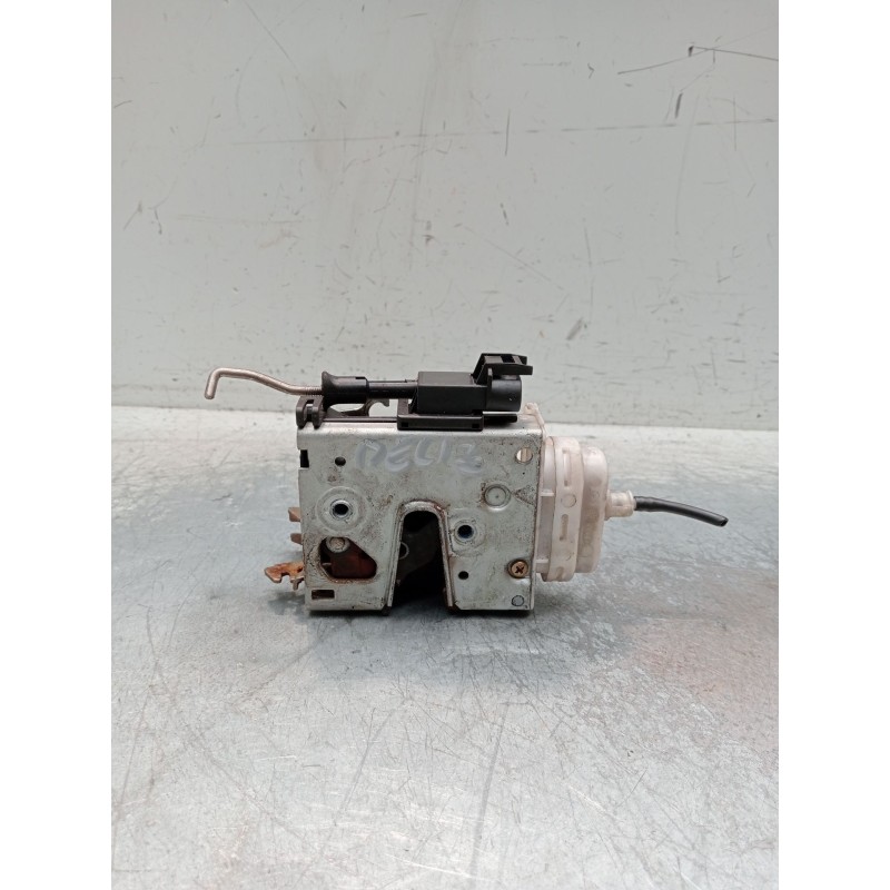 Recambio de motor cierre centralizado delantero izquierdo para audi a3 (8l1) 1.9 tdi referencia OEM IAM 8l1837015  
