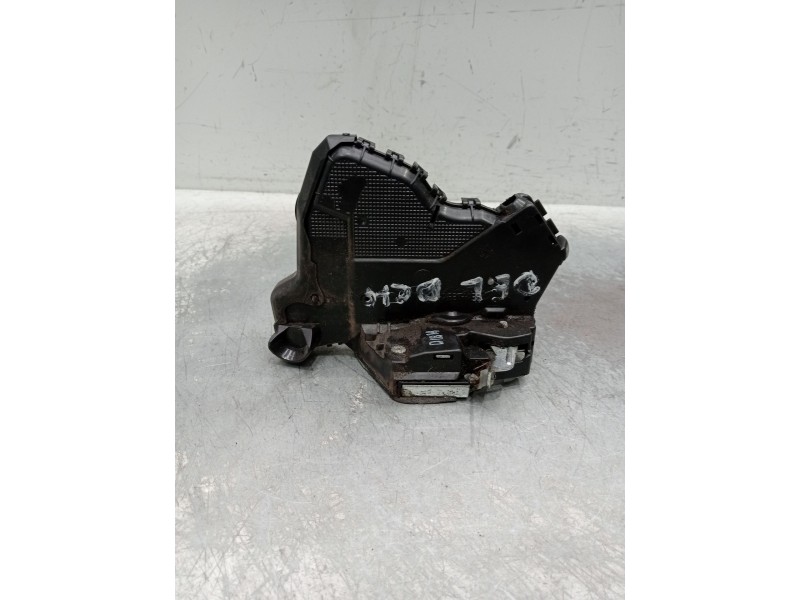 Recambio de motor cierre centralizado delantero derecho para toyota auris (_e18_) 1.3 (nre180_) referencia OEM IAM   