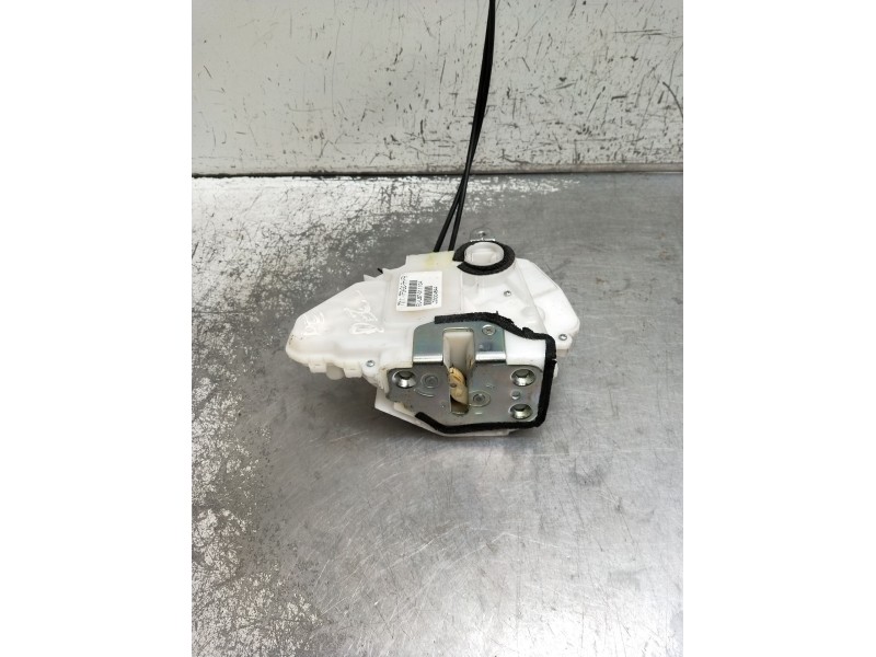 Recambio de motor cierre centralizado delantero derecho para honda jazz iii (ge_, gg_, gp_, za_) 1.4 referencia OEM IAM 72111TF3