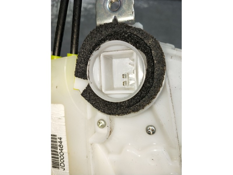 Recambio de motor cierre centralizado delantero derecho para honda jazz iii (ge_, gg_, gp_, za_) 1.4 referencia OEM IAM 72111TF3