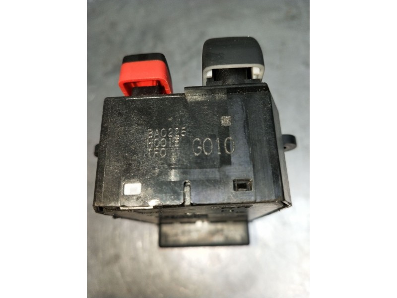 Recambio de mando elevalunas delantero izquierdo para honda jazz iii (ge_, gg_, gp_, za_) 1.4 referencia OEM IAM BA0225H0016  5P
