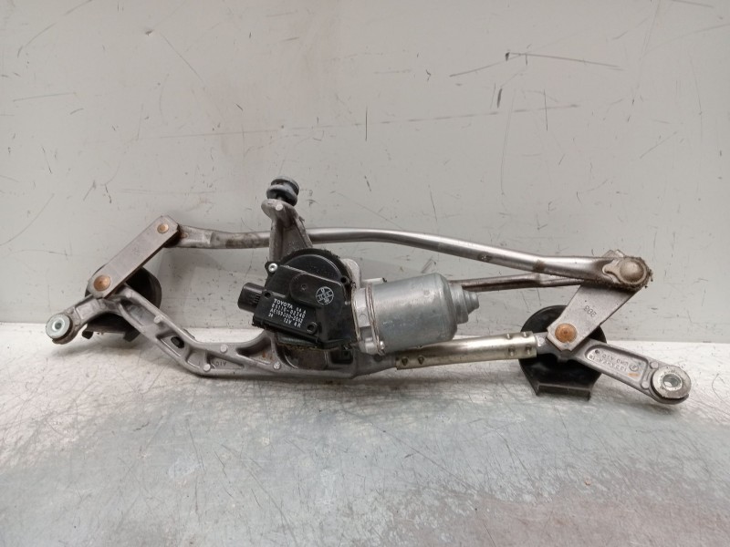 Recambio de motor limpia delantero para toyota auris (_e18_) 1.3 (nre180_) referencia OEM IAM 8511002340 ae1593003562 