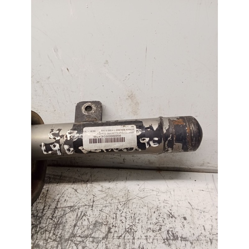 Recambio de amortiguador delantero derecho para citroën xsara (n1) 2.0 hdi 90 referencia OEM IAM   