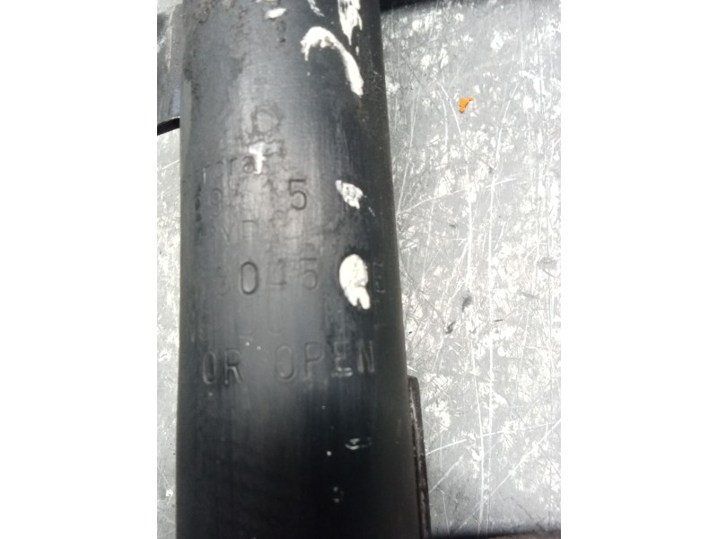 Recambio de amortiguador delantero derecho para ford focus i (daw, dbw) 1.8 tdci referencia OEM IAM 020915B  