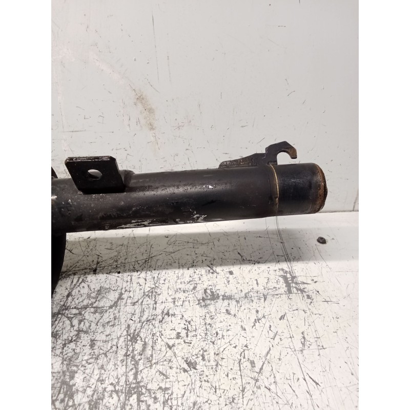 Recambio de amortiguador delantero izquierdo para ford focus i (daw, dbw) 1.8 tdci referencia OEM IAM 020923A  