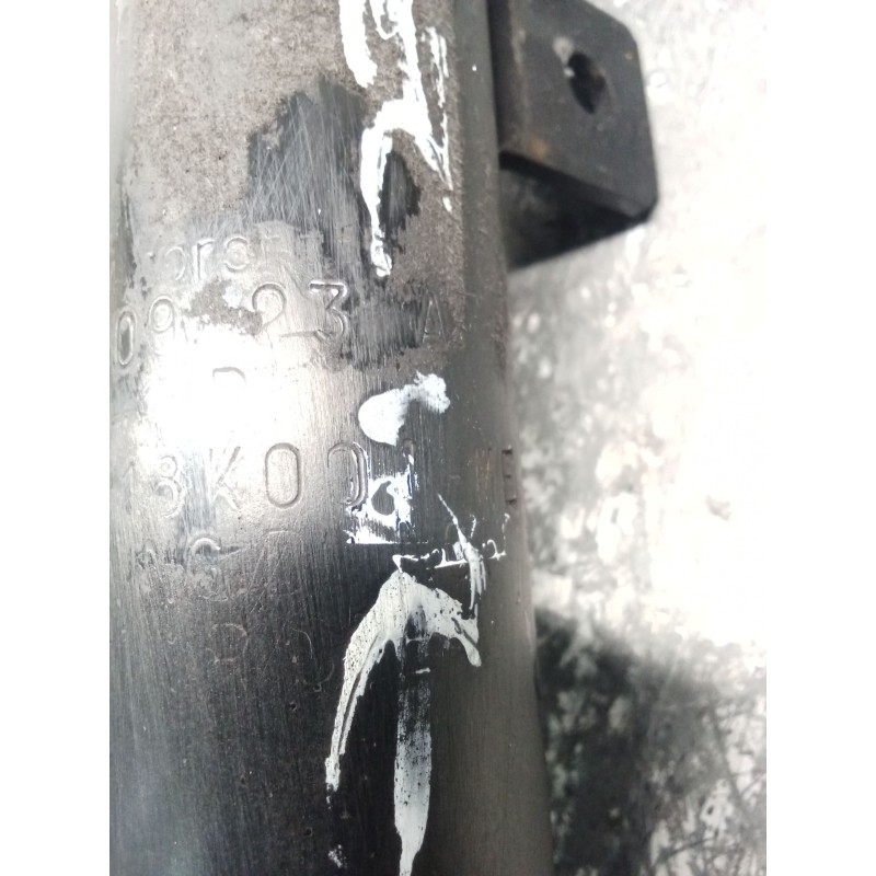 Recambio de amortiguador delantero izquierdo para ford focus i (daw, dbw) 1.8 tdci referencia OEM IAM 020923A  