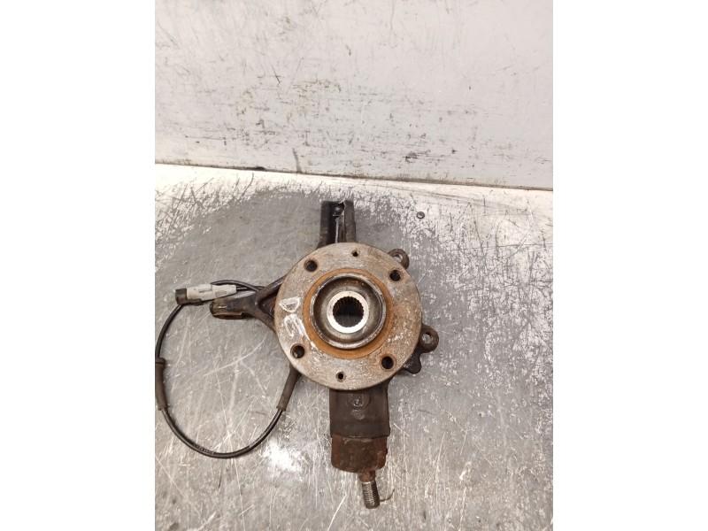 Recambio de mangueta delantera derecha para citroën c4 coupe referencia OEM IAM   