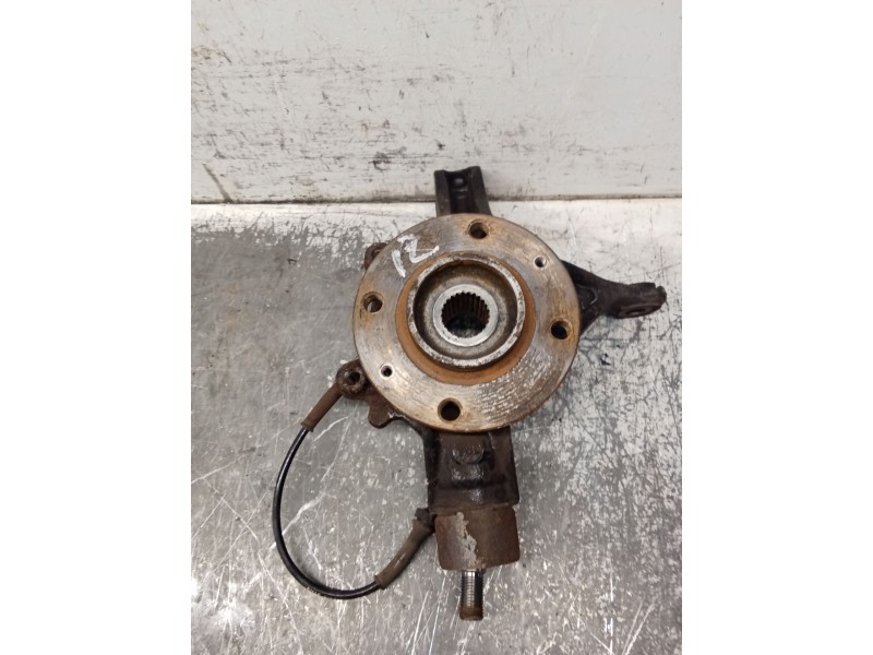 Recambio de mangueta delantera izquierda para citroën c4 coupe referencia OEM IAM   