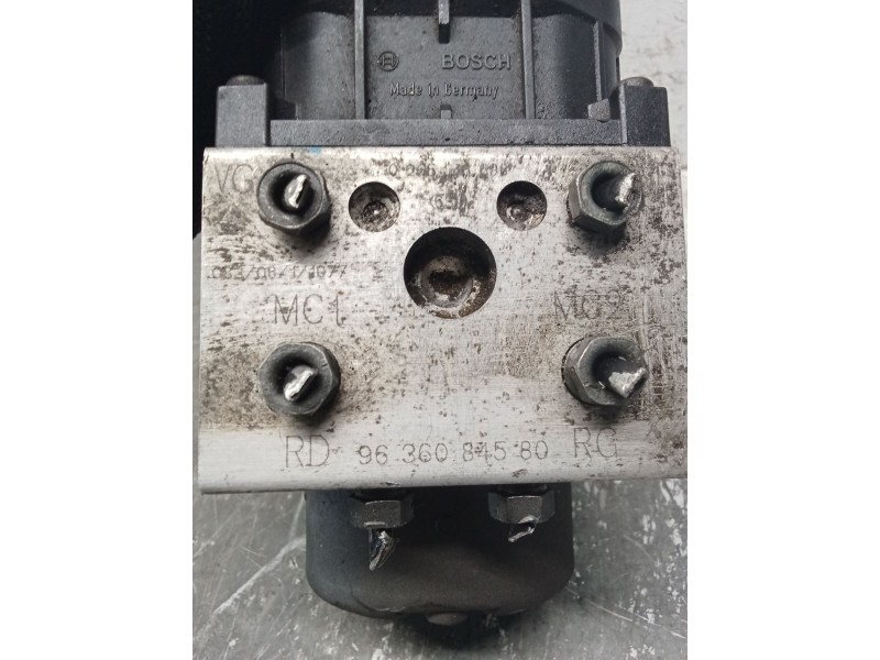 Recambio de abs para citroën xsara (n1) 2.0 hdi 90 referencia OEM IAM 0830350273004413 9636084580 BOSCH