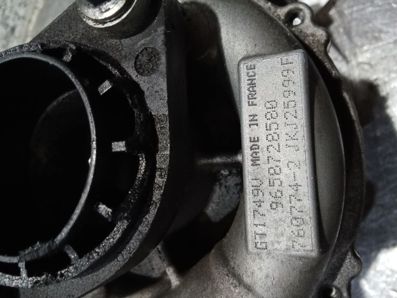 Recambio de turbocompresor para volvo s40 berlina 2.0 d kinetic referencia OEM IAM 9658726580 767742 JKJ25999F GT1749V