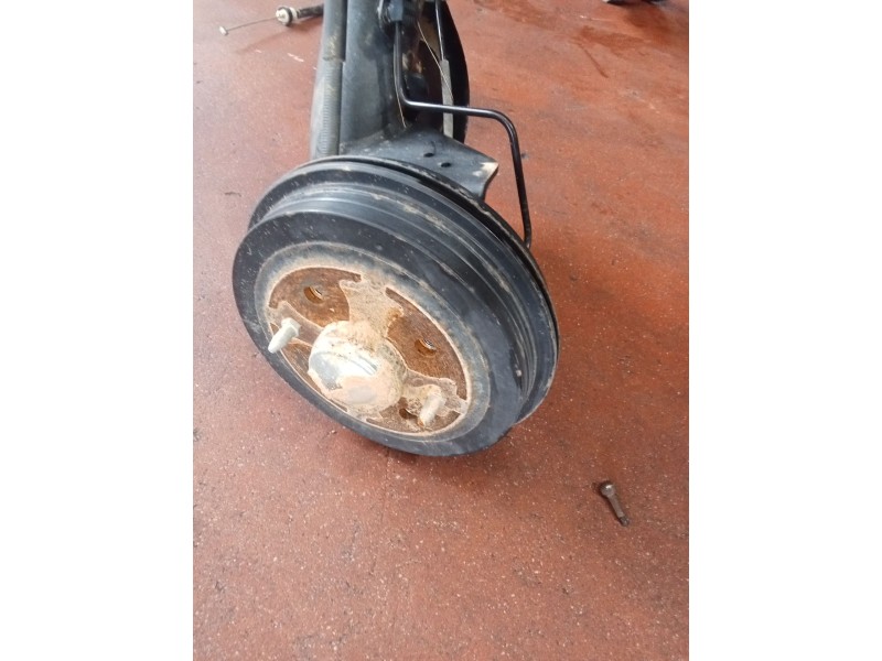Recambio de puente trasero para fiat 500 312 1.0 hybrid referencia OEM IAM 00521529510  TAMBOR/ABS