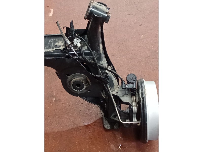 Recambio de puente trasero para renault captur ii (hf_) tce 140 (hfn0) referencia OEM IAM   TAMBOR/ABS