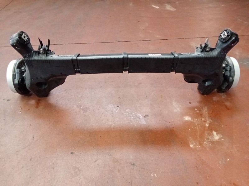 Recambio de puente trasero para renault captur ii (hf_) tce 140 (hfn0) referencia OEM IAM   TAMBOR/ABS