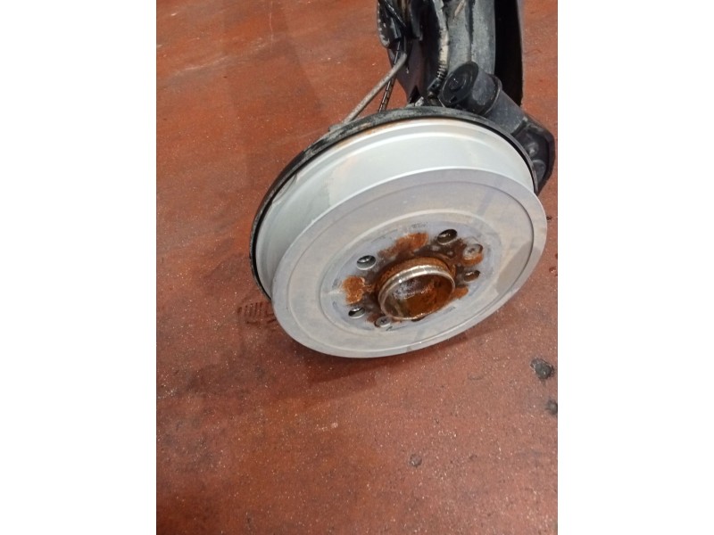 Recambio de puente trasero para renault captur ii (hf_) tce 140 (hfn0) referencia OEM IAM   TAMBOR/ABS