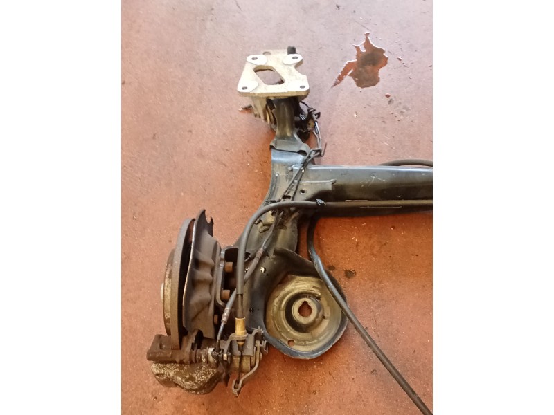Recambio de puente trasero para citroën c4 grand picasso i (ua_) 1.6 hdi referencia OEM IAM   DISCO/ABS