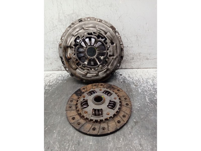 Recambio de kit embrague para audi a5 (8t3) 3.0 tdi quattro referencia OEM IAM C.MOTOR CAP 323078510 