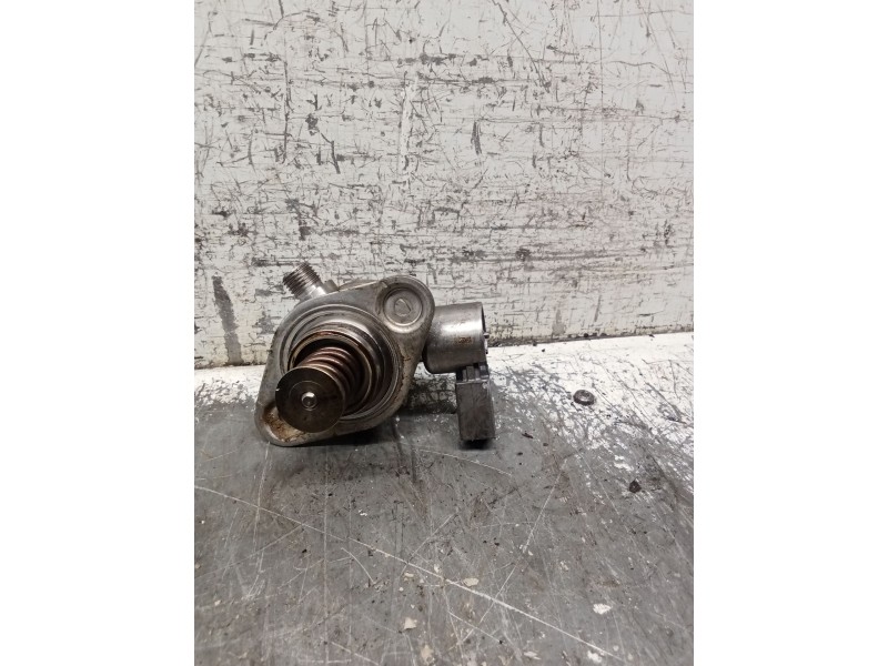 Recambio de bomba combustible para seat ateca (kh7) style go referencia OEM IAM 04E127025D  