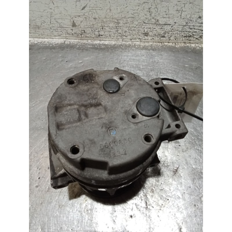 Recambio de compresor aire acondicionado para renault trafic ii furgoneta (fl) 1.9 dci 100 (fl0c) referencia OEM IAM 8200678512 