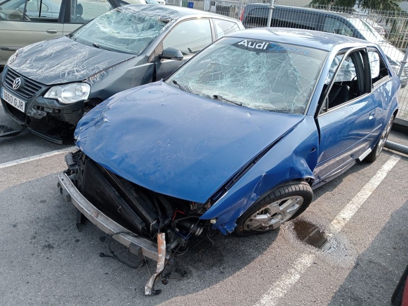 audi a3 (8l1) del año 2001