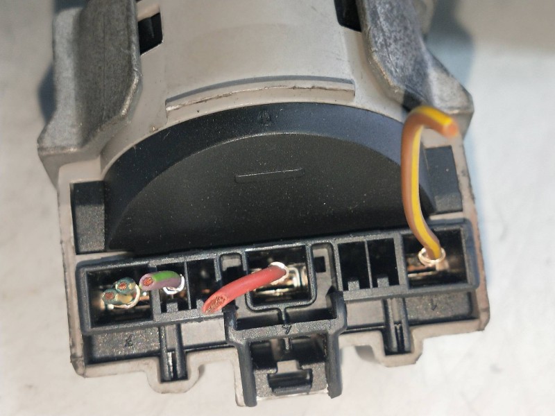 Recambio de conmutador de arranque para ford fiesta (cb1) trend referencia OEM IAM 9V213F880ED  