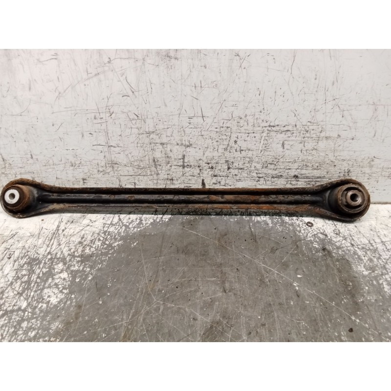 Recambio de brazo suspension superior trasero derecho para smart fortwo coupé (450) 0.7 (450.352, 450.332) referencia OEM IAM   