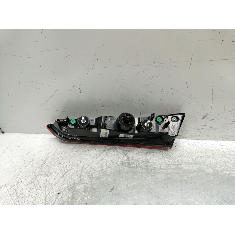 Recambio de piloto trasero izquierdo interior para renault captur ii (hf_) tce 140 (hfn0) referencia OEM IAM  265553734R 