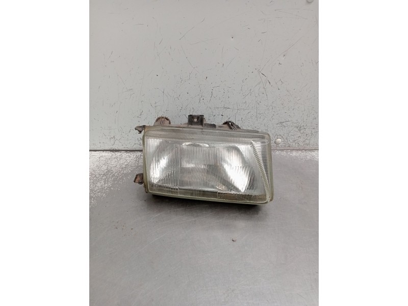 Recambio de faro derecho para seat ibiza ii (6k1) 1.9 d referencia OEM IAM 6k0941016 67735485 