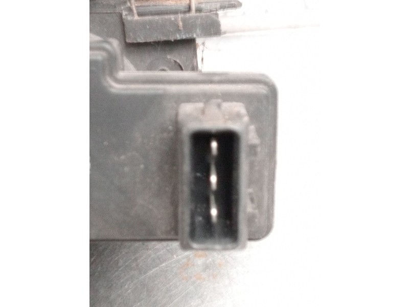 Recambio de faro derecho para seat ibiza ii (6k1) 1.9 d referencia OEM IAM 6k0941016 67735485 