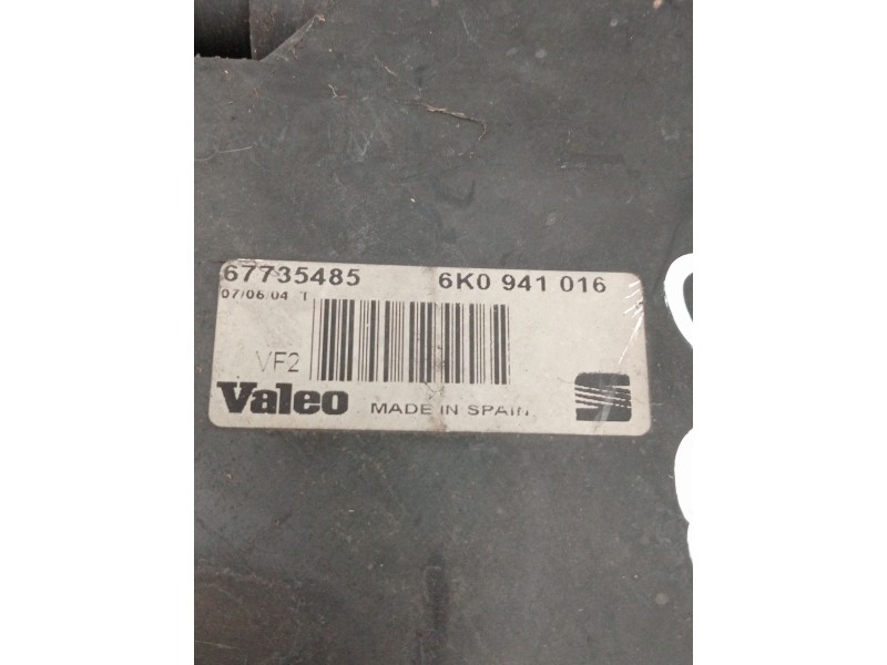 Recambio de faro derecho para seat ibiza ii (6k1) 1.9 d referencia OEM IAM 6k0941016 67735485 