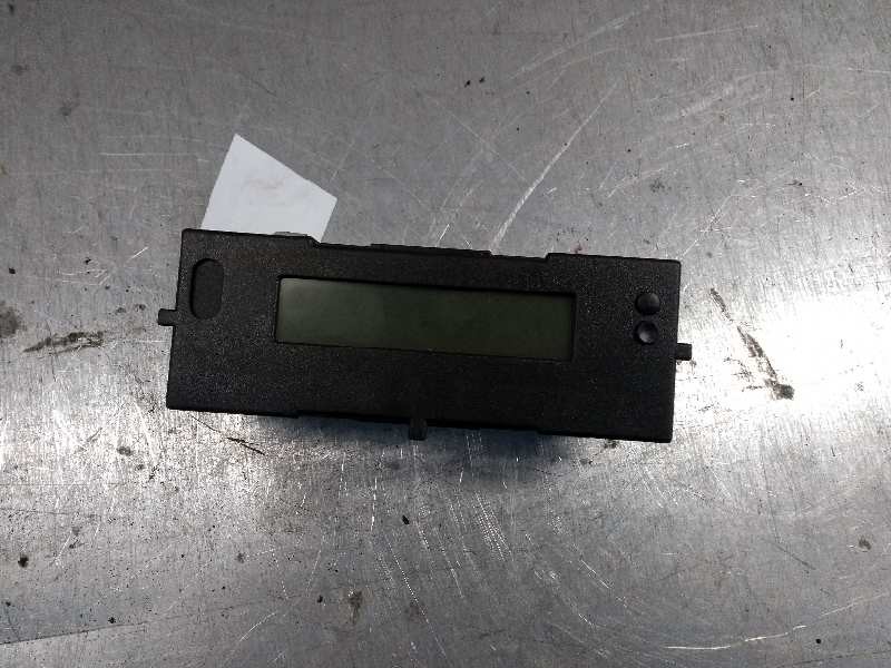 Recambio de pantalla multifuncion para renault megane ii berlina 5p business referencia OEM IAM 8200290542C  